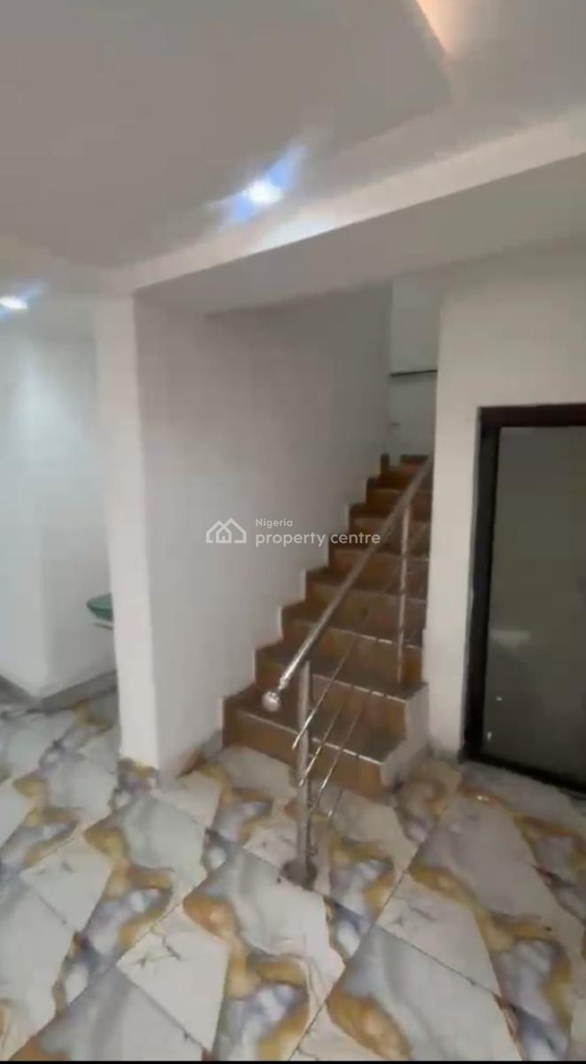 4 Bedroom Semi-detached Duplex Plus Bq, Ogudu Gra, Ogudu, Lagos, Semi-detached Duplex for Rent