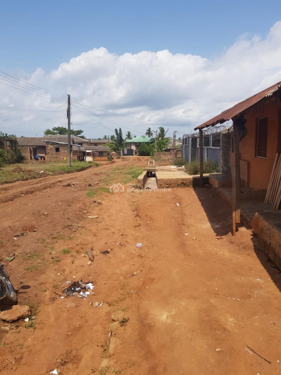 Land with Structure  Bungalow Measuring 950sqm Available at Agbowa, Itun, Agbowa, Ikorodu, Lagos, Detached Duplex for Sale