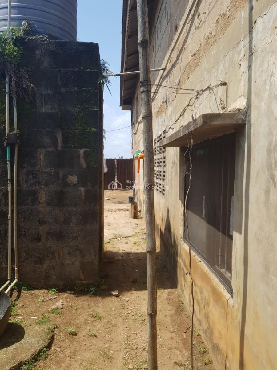 Land with Structure  Bungalow Measuring 950sqm Available at Agbowa, Itun, Agbowa, Ikorodu, Lagos, Detached Duplex for Sale