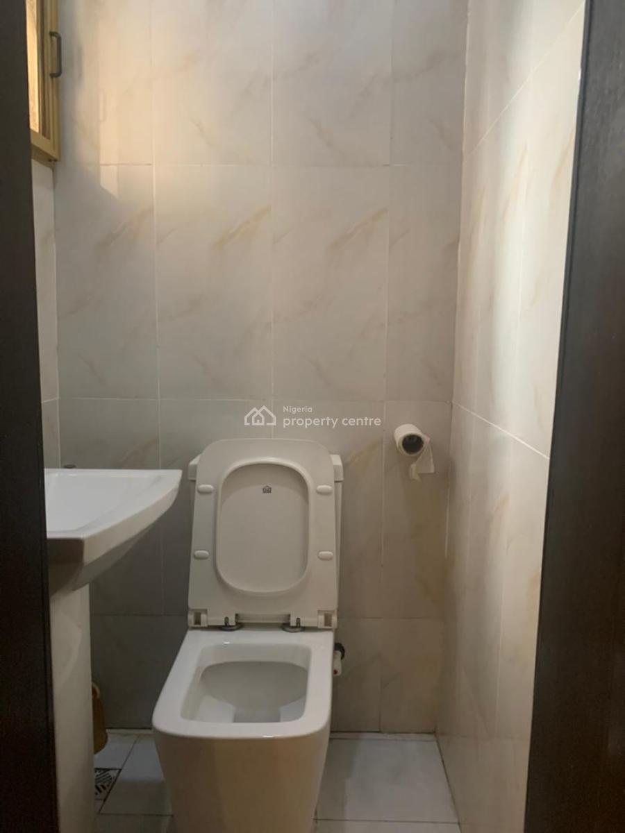 Spacious 3 Bedroom Flat, Oniru, Victoria Island (vi), Lagos, Flat / Apartment for Rent