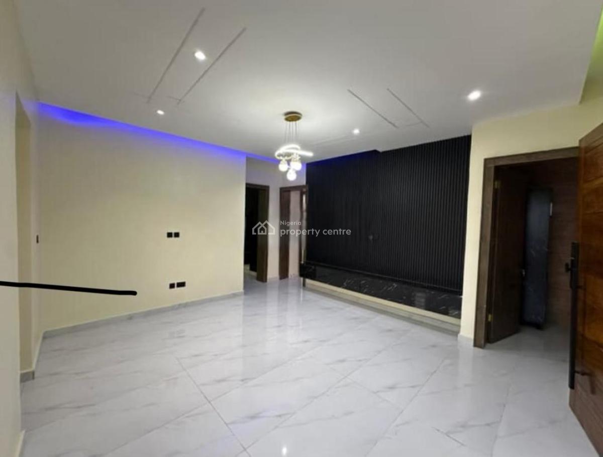 Well Finished 3 Bedroom Apartments, Lekki Phase 1, Lekki, Lagos, Flat / Apartment for Sale