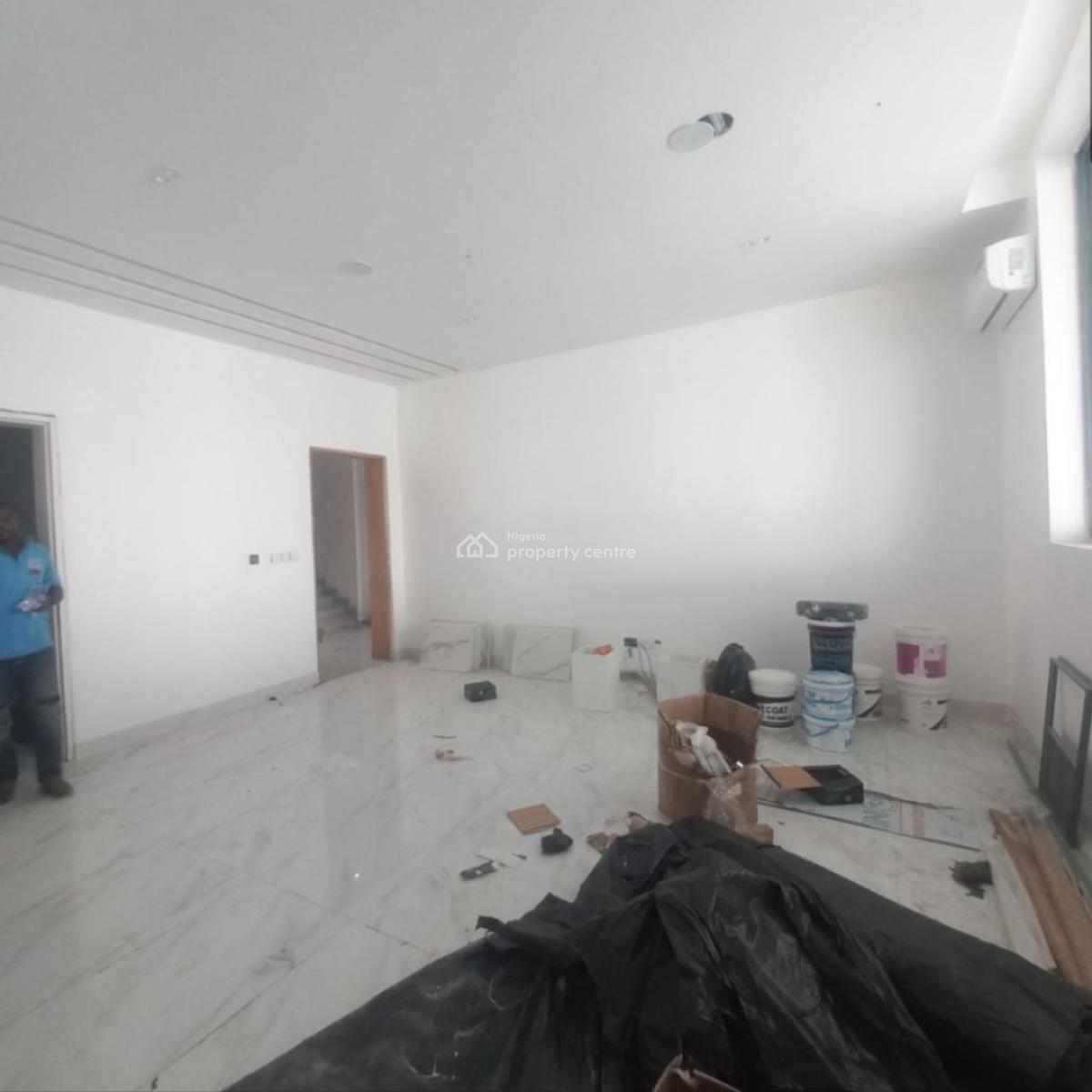 Elegantly Designed One-bedroom Apartment, Lekki Phase 1, Lekki, Lagos, Mini Flat (room and Parlour) for Sale