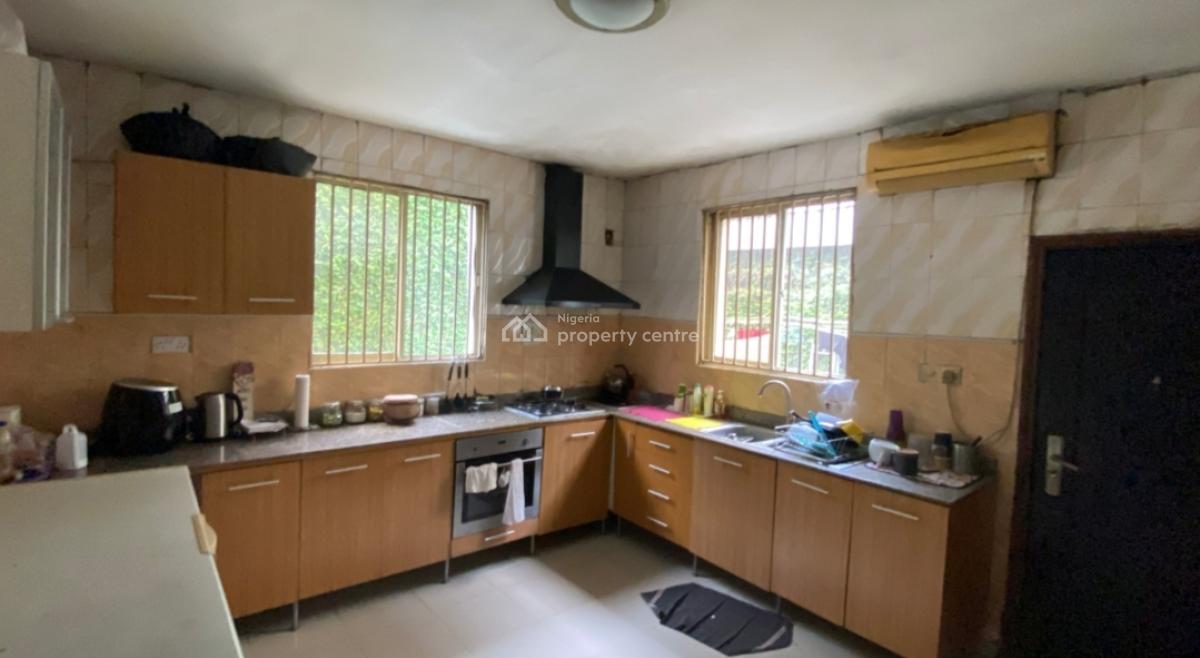 Lovely 4 Bedroom Duplex with Guest House, Bq on 300sqm (dealing, Lekki Phase 1, Lekki, Lagos, Semi-detached Duplex for Sale