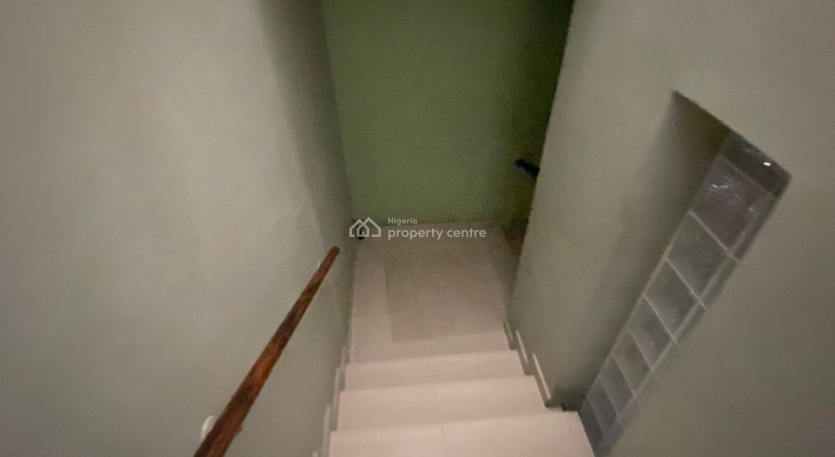 Lovely 4 Bedroom Duplex with Guest House, Bq on 300sqm (dealing, Lekki Phase 1, Lekki, Lagos, Semi-detached Duplex for Sale