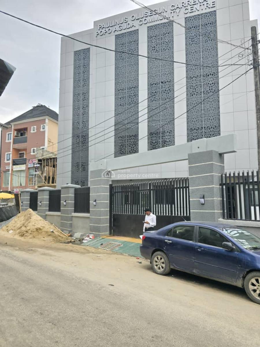 a Well Built Open Office Space, Gbamgbose Street, Lagos Island, Lagos, Office Space for Rent