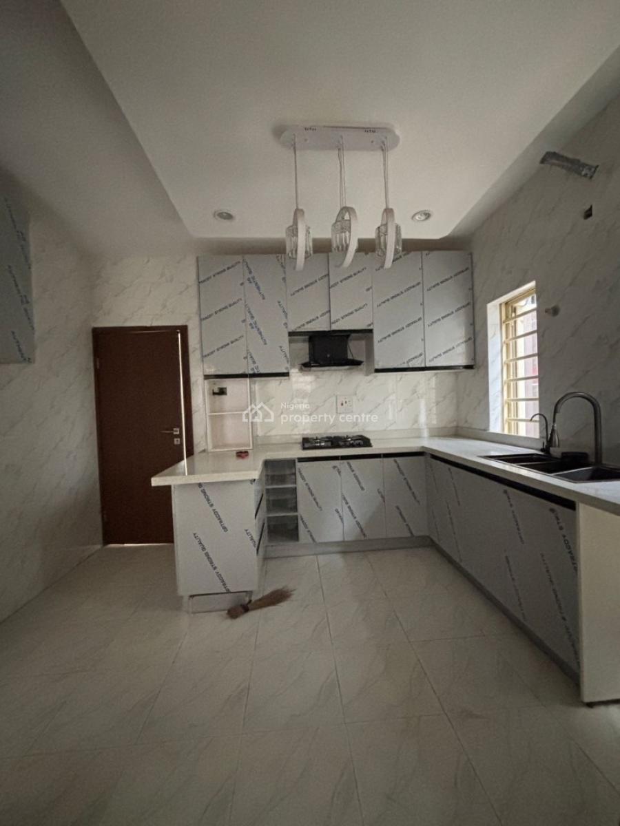 Luxury 4bedroom, Akute, Ifo, Ogun, Semi-detached Duplex for Sale