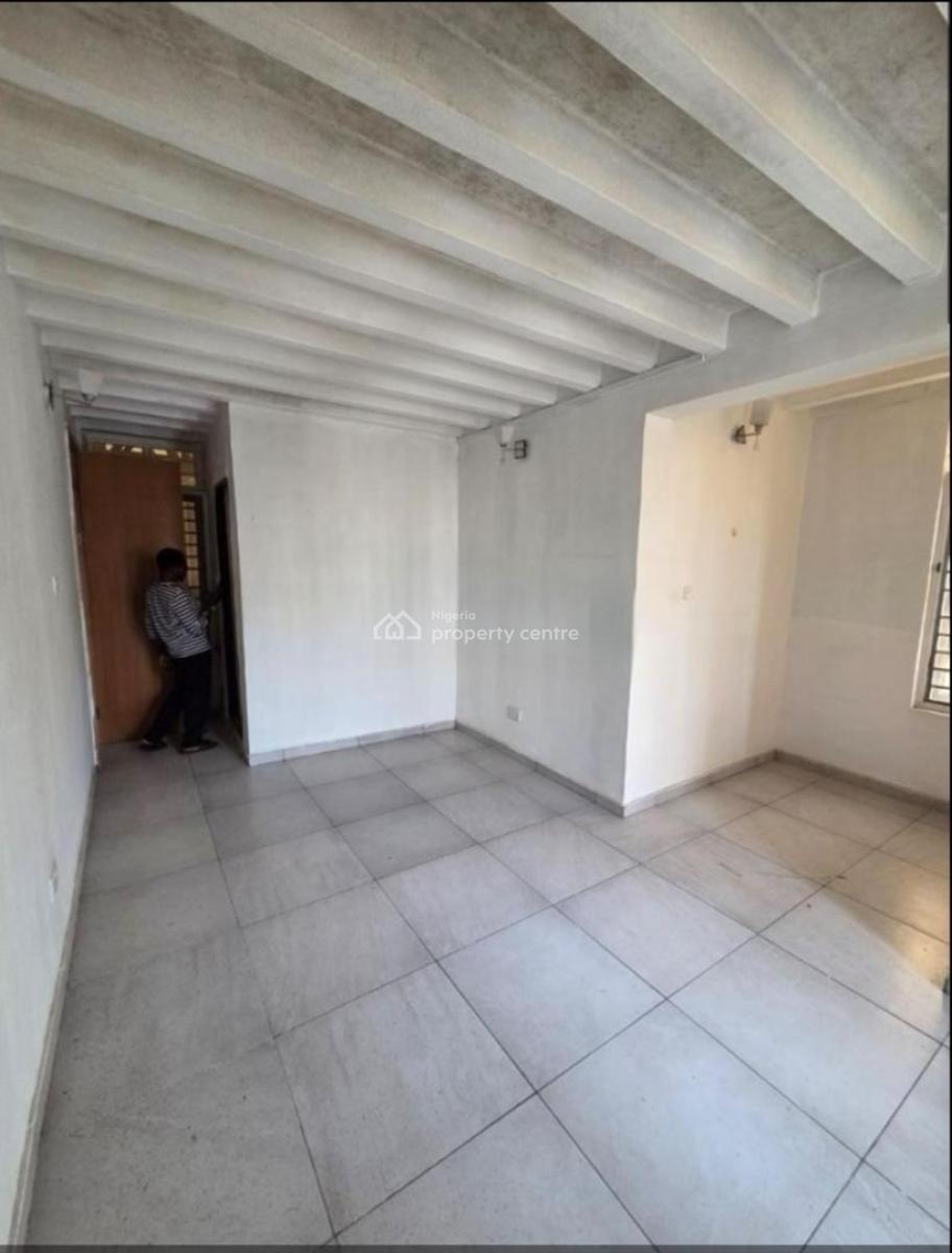 Mini Flat; Room and Parlor  1 Bedroom Apartment, Victoria Island (vi), Lagos, Flat / Apartment for Rent
