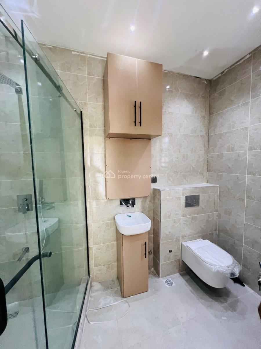 4 Bedroom Semi Detached with Bq, Ologolo, Lekki, Lagos, Semi-detached Duplex for Rent