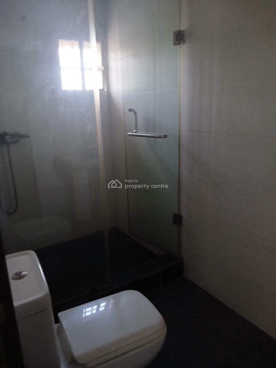 a Very Good Spacious & Serviced 2-bedroom Flat, Diplomatic Zone., Katampe Extension, Katampe, Abuja, Flat / Apartment for Rent
