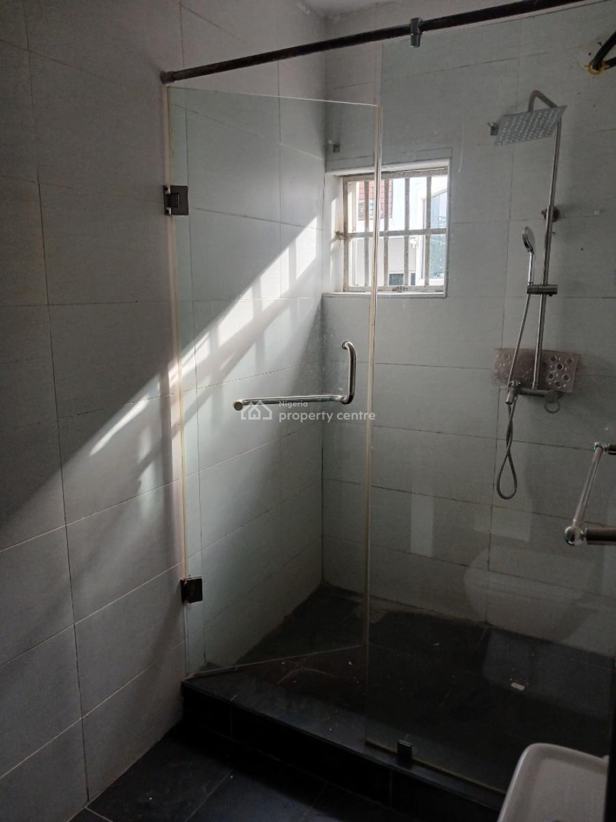 a Very Good Spacious & Serviced 2-bedroom Flat, Diplomatic Zone., Katampe Extension, Katampe, Abuja, Flat / Apartment for Rent