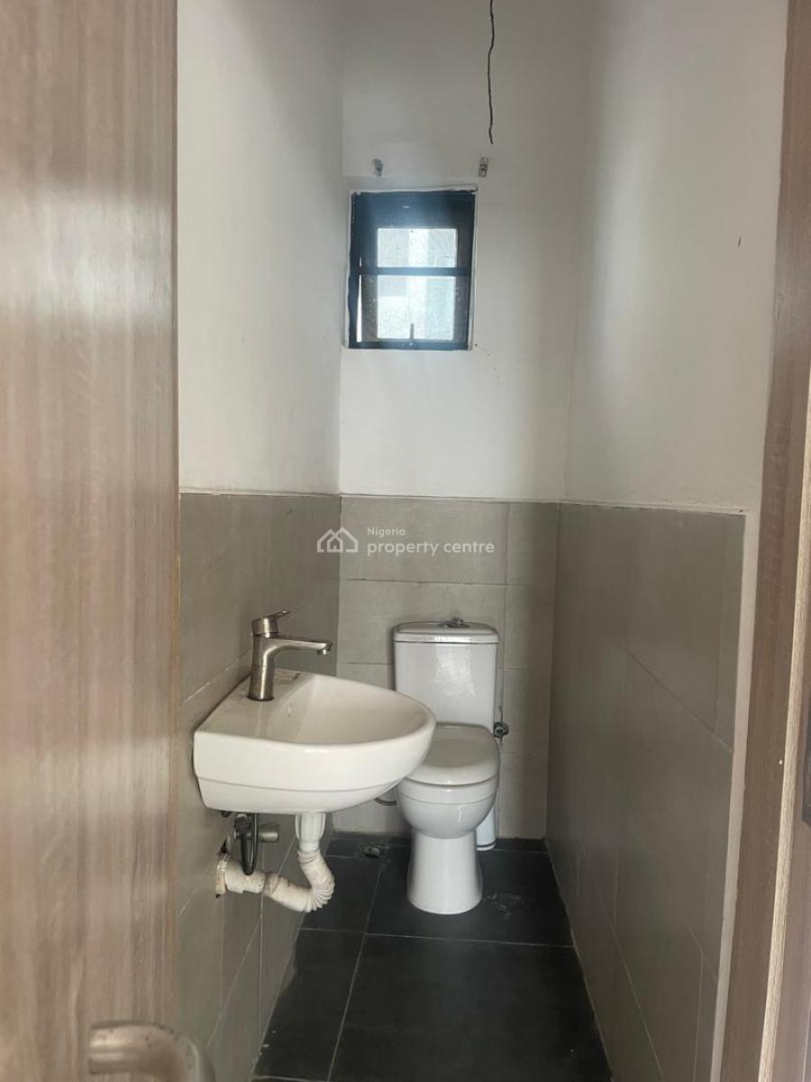 Specious 2 Bedrooms, Chevron, Lekki, Lagos, Flat / Apartment for Rent