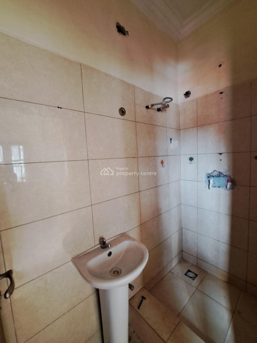 Spacious 3bedroom Flat on The First Floor, Durumi, Durumi, Abuja, Flat / Apartment for Rent