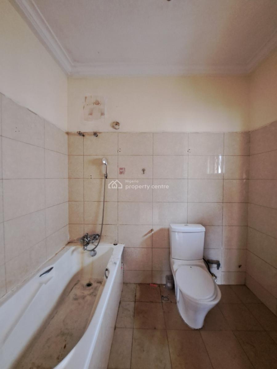 Spacious 3bedroom Flat on The First Floor, Durumi, Durumi, Abuja, Flat / Apartment for Rent
