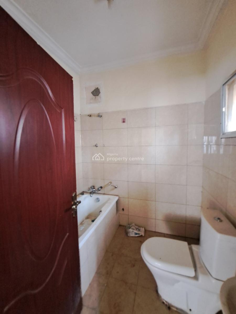 Spacious 3bedroom Flat on The First Floor, Durumi, Durumi, Abuja, Flat / Apartment for Rent