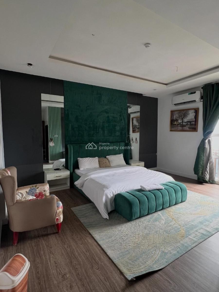 Well Built 3 Bedroom Apartment with En-suite Rooms, Lekki Right, Lekki Phase 1, Lekki, Lagos, Flat / Apartment for Rent