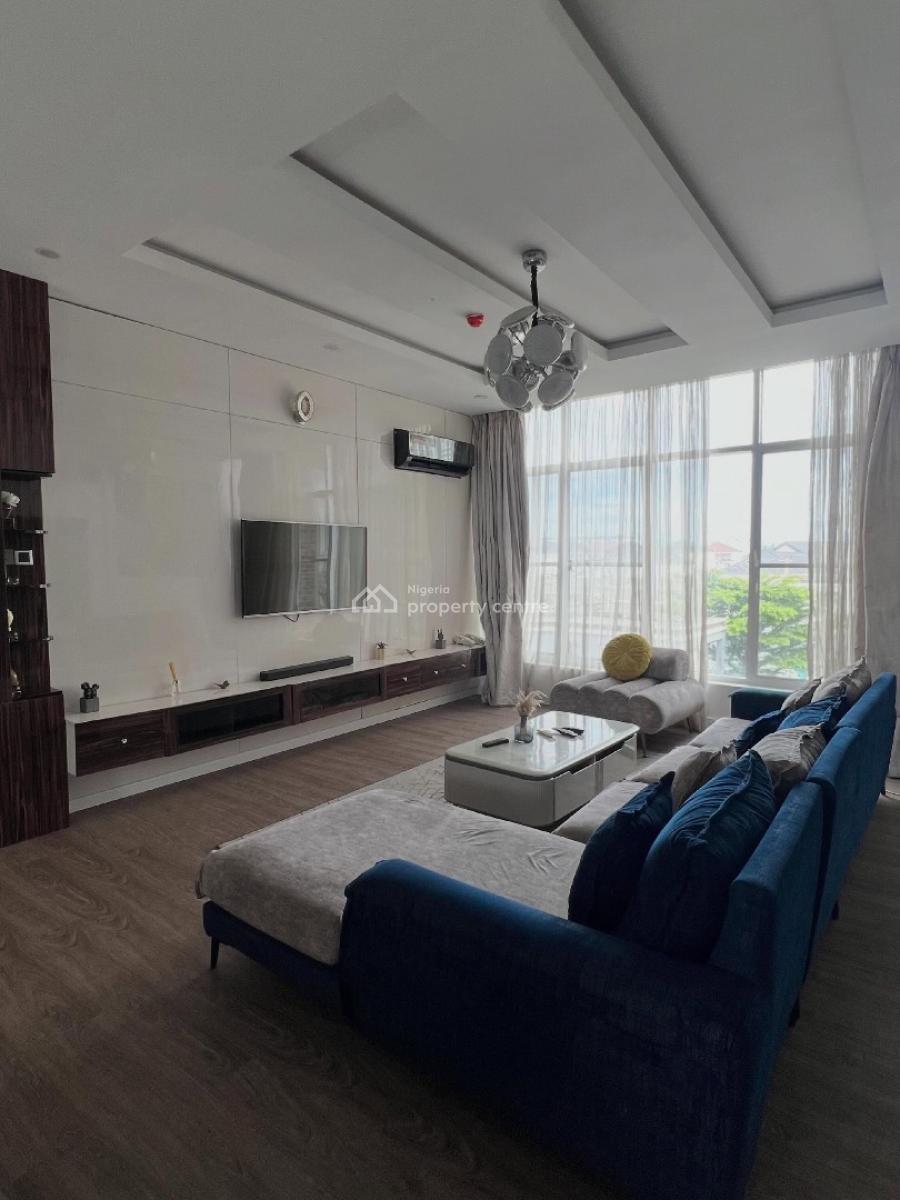 Well Built 3 Bedroom Apartment with En-suite Rooms, Lekki Right, Lekki Phase 1, Lekki, Lagos, Flat / Apartment for Rent
