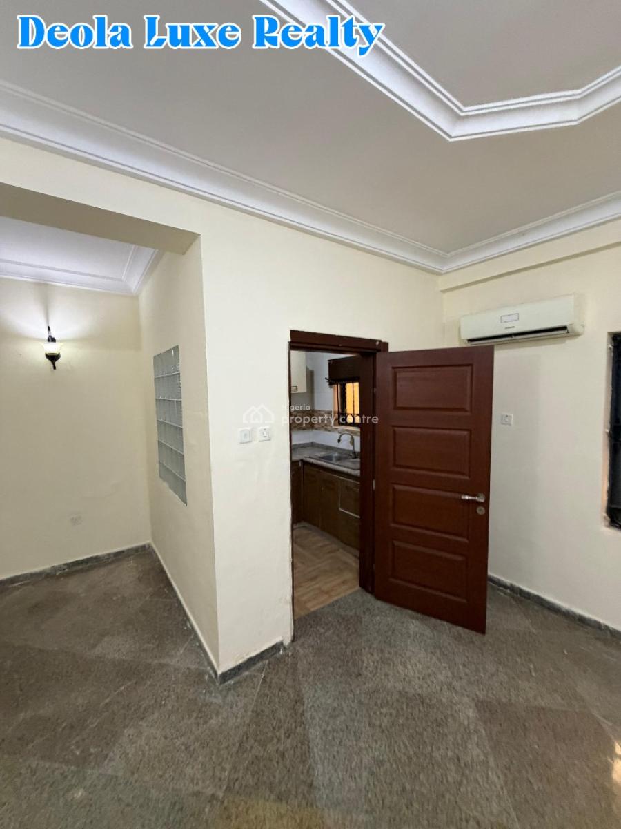 a Nice and Fully Serviced 1 Bedroom Apartment with a Pool, Very Close to Four Point Hotel, Oniru, Victoria Island (vi), Lagos, Mini Flat (room and Parlour) for Rent