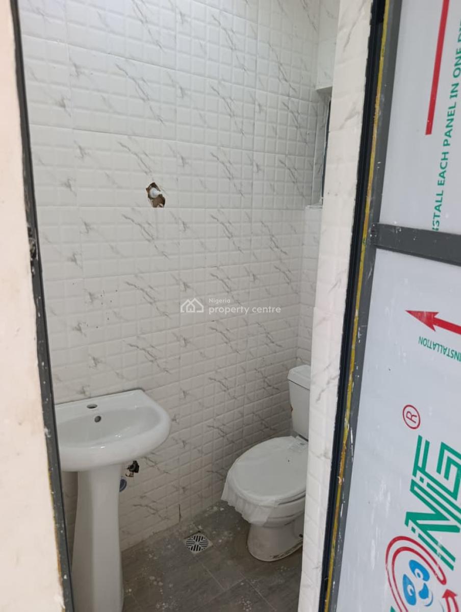 Newly Built Mini Flat Upstairs with 2toilet  Location, Pedro, Gbagada, Lagos, Mini Flat (room and Parlour) for Rent