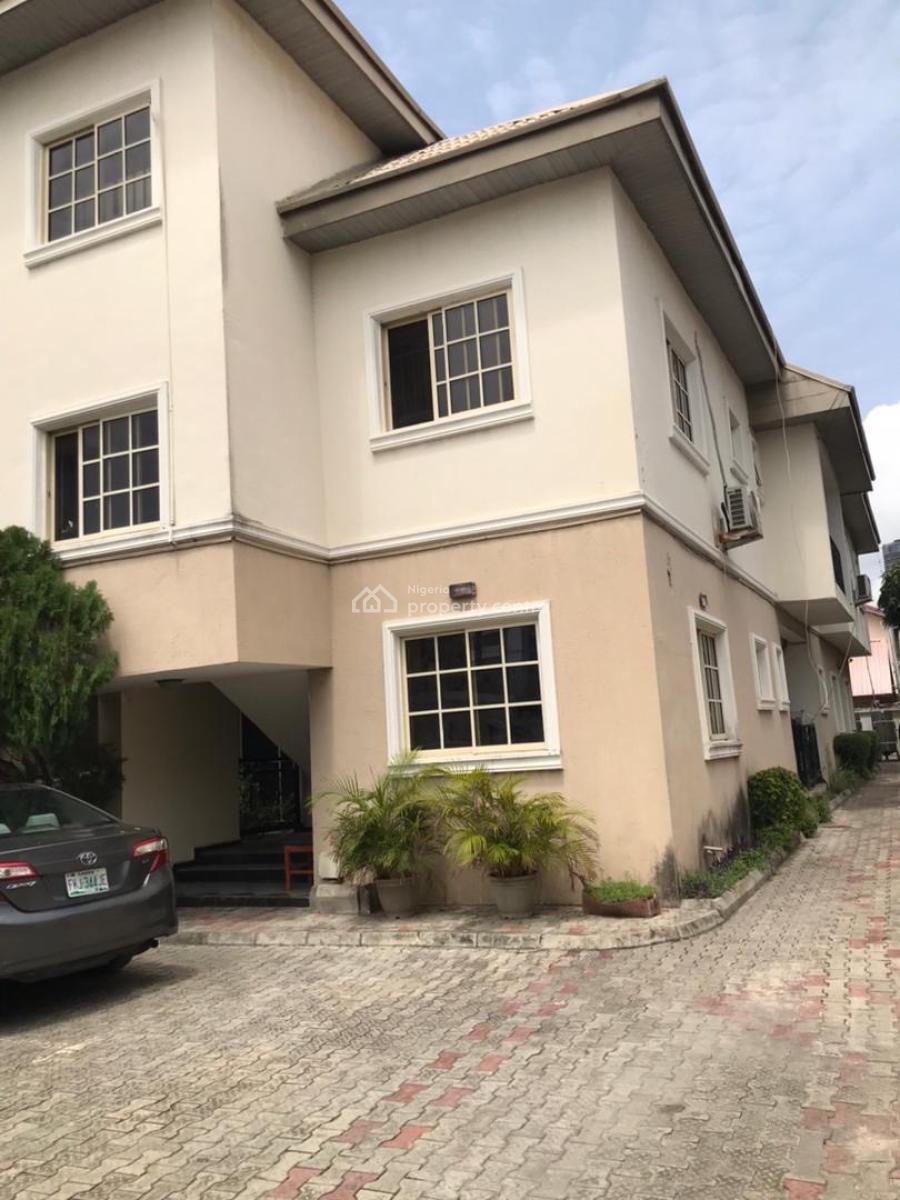 Luxury 3bedroom Apartment, Lekki Phase 1, Lekki, Lagos, Flat / Apartment for Rent