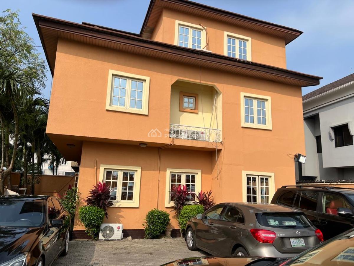 Lovely 4 Bedroom Semi Detached  House 2 Sitting Room, Large Fitted Kit, Wole Olateju Crescent By Marcopolo Restaurant Off Admiralty Lekki Phas, Lekki Phase 1, Lekki, Lagos, Semi-detached Duplex for Sale