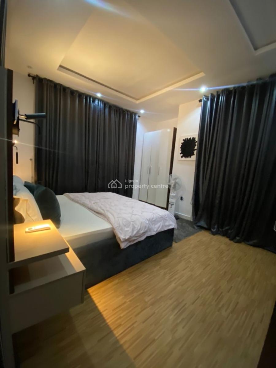 Exclusive Fully Furnished One Bedroom Apartment(mini Flat), Adekunle,yaba,lagos, Adekunle, Yaba, Lagos, Mini Flat (room and Parlour) for Sale