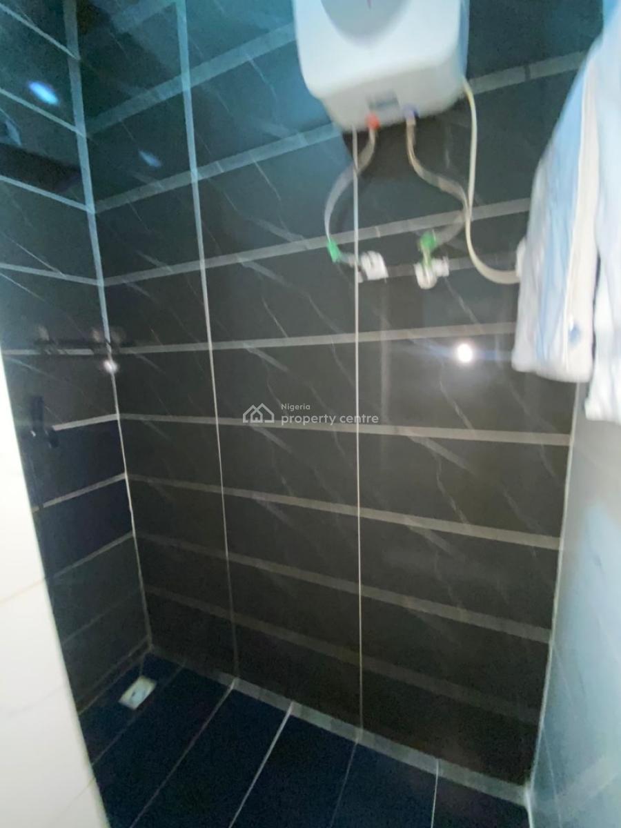 Exclusive Fully Furnished One Bedroom Apartment(mini Flat), Adekunle,yaba,lagos, Adekunle, Yaba, Lagos, Mini Flat (room and Parlour) for Sale