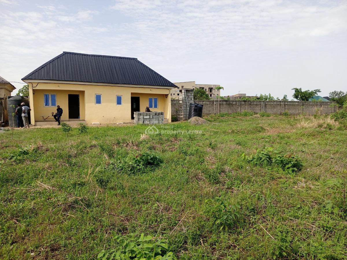 Conner Piece Land Measuring 1,400sqm, Sauka New Site, Lugbe District, Abuja, Residential Land for Sale
