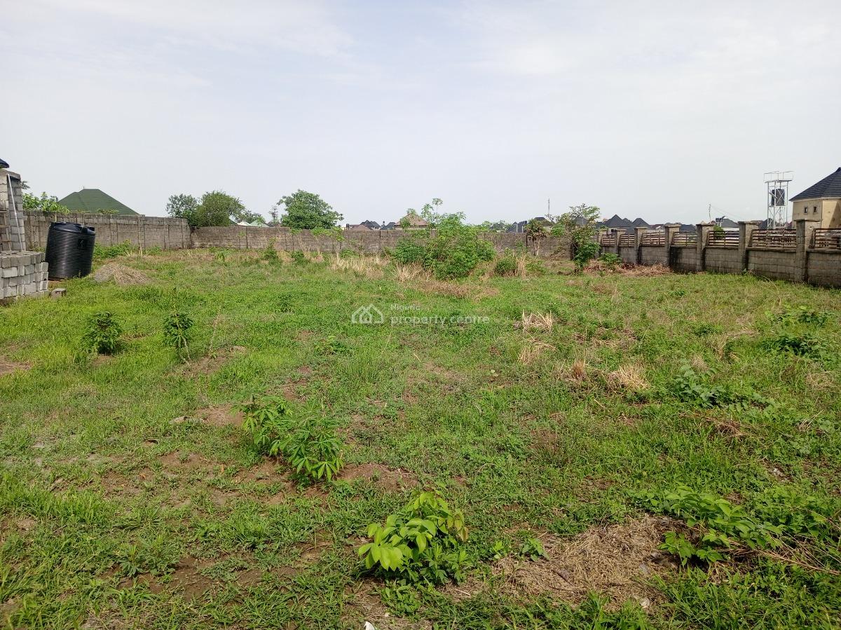 Conner Piece Land Measuring 1,400sqm, Sauka New Site, Lugbe District, Abuja, Residential Land for Sale