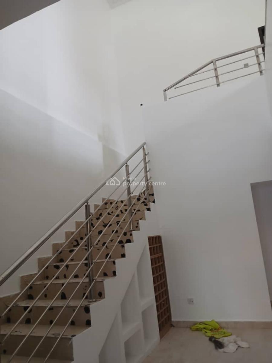 Renovated 3 Bedroom Terrace, Chevron Drive, Chevron, Lekki, Lagos, Terraced Duplex for Rent