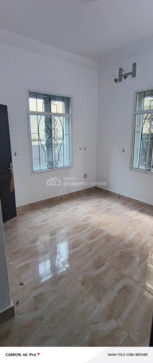 a Room Shared Apartment, Canal West, Osapa, Lekki, Lagos, Self Contain (single Rooms) for Rent