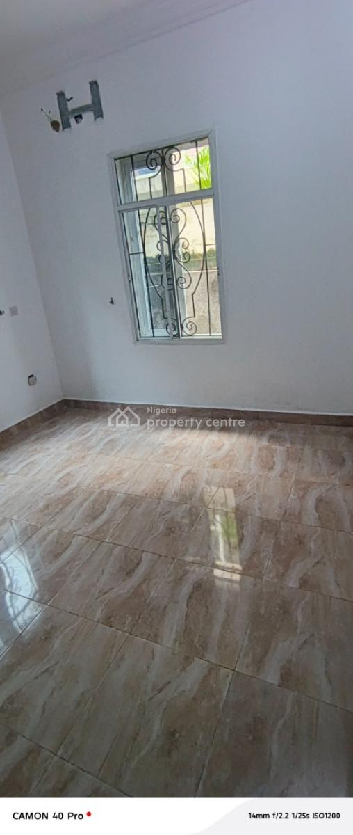 a Room Shared Apartment, Canal West, Osapa, Lekki, Lagos, Self Contain (single Rooms) for Rent