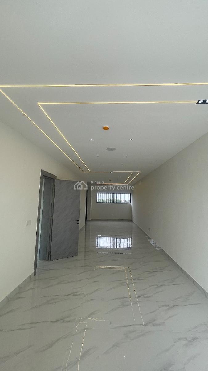 Fully Detached, 2 Story, Lux 5 Bdr  Dplx  + Roof Top Terrace + Bq, Peaceful Estate in Mobile Road at, Ikota, Lekki, Lagos, Detached Duplex for Sale