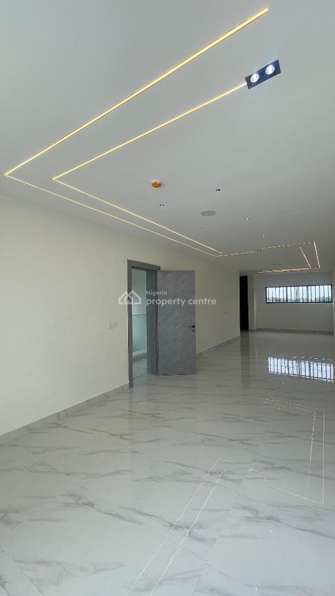 Fully Detached, 2 Story, Lux 5 Bdr  Dplx  + Roof Top Terrace + Bq, Peaceful Estate in Mobile Road at, Ikota, Lekki, Lagos, Detached Duplex for Sale