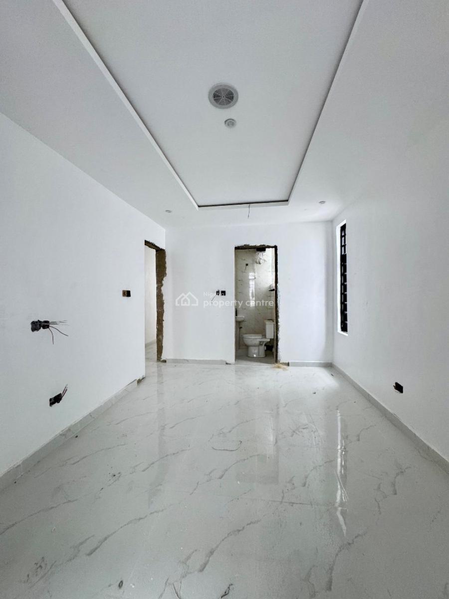 Brand New, 3 in a Compound and Self Service in Serene Surroundings, Chevron Drive, Lekki, Lagos, Flat / Apartment for Rent