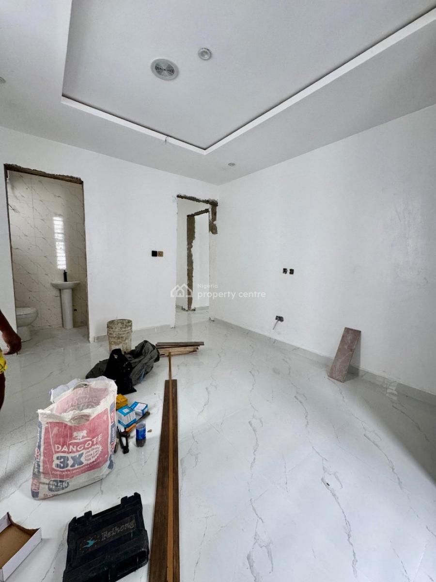 Brand New, 3 in a Compound and Self Service in Serene Surroundings, Chevron Drive, Lekki, Lagos, Flat / Apartment for Rent