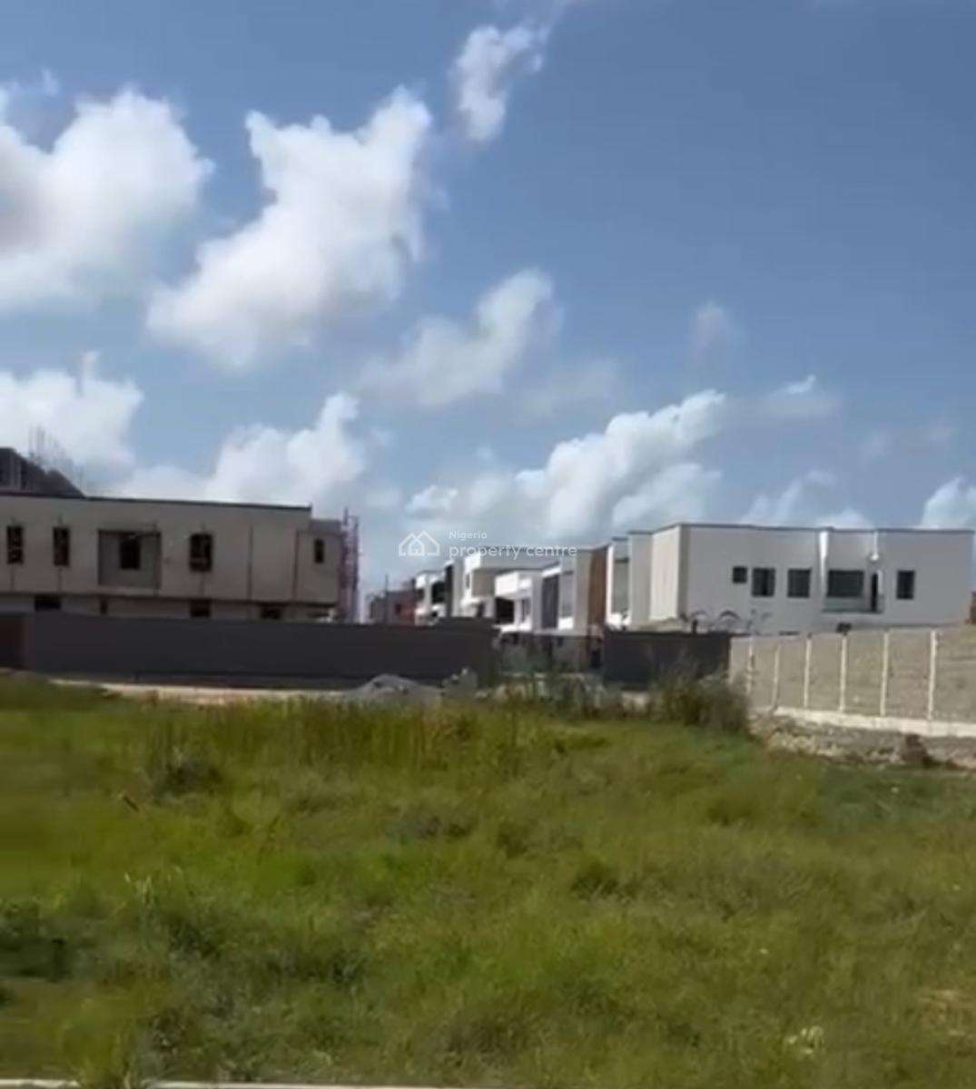 Jv Jv Jv in a Prime Location, Lekki Phase 1, Lekki, Lagos, Mixed-use Land Joint Venture