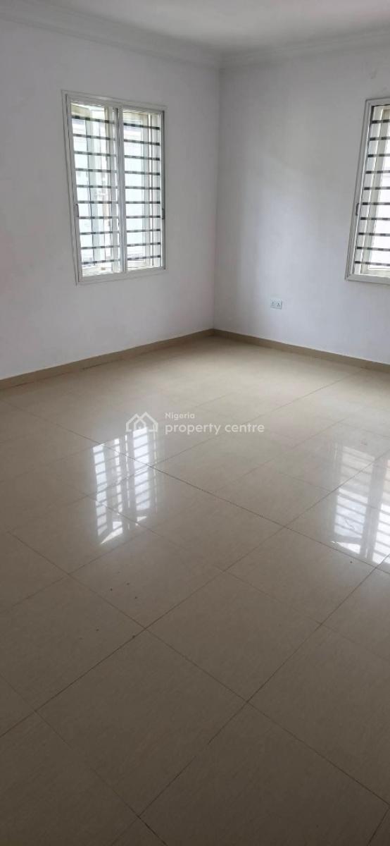 5 Bedroom Semi Detached House Ideal for Commercial & Residential, Lekki Phase 1 Main ,imax, Lekki Phase 1, Lekki, Lagos, Semi-detached Duplex for Rent