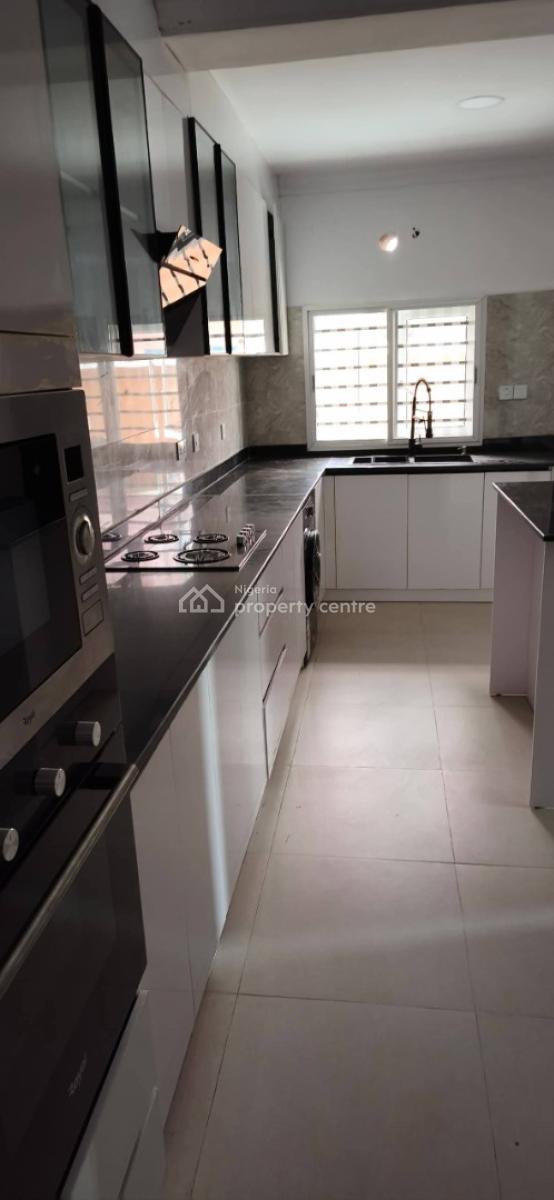 5 Bedroom Semi Detached House Ideal for Commercial & Residential, Lekki Phase 1 Main ,imax, Lekki Phase 1, Lekki, Lagos, Semi-detached Duplex for Rent