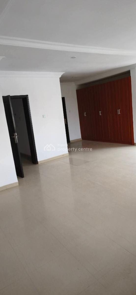 5 Bedroom Semi Detached House Ideal for Commercial & Residential, Lekki Phase 1 Main ,imax, Lekki Phase 1, Lekki, Lagos, Semi-detached Duplex for Rent