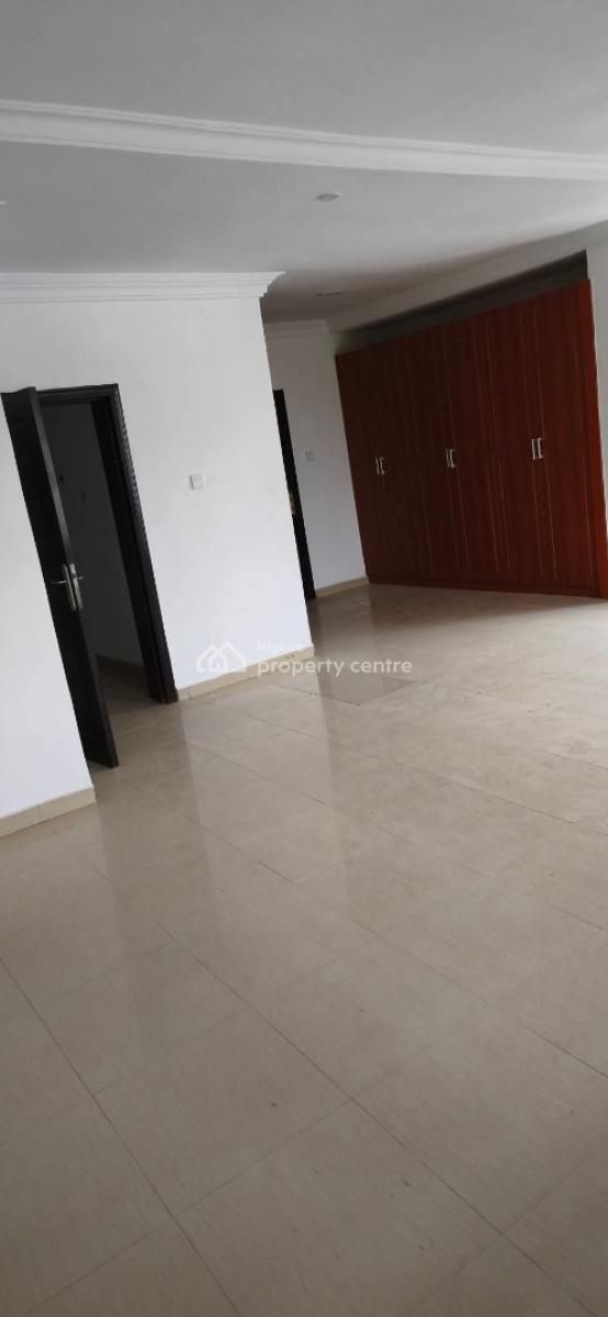 5 Bedroom Semi Detached House Ideal for Commercial & Residential, Lekki Phase 1 Main ,imax, Lekki Phase 1, Lekki, Lagos, Semi-detached Duplex for Rent