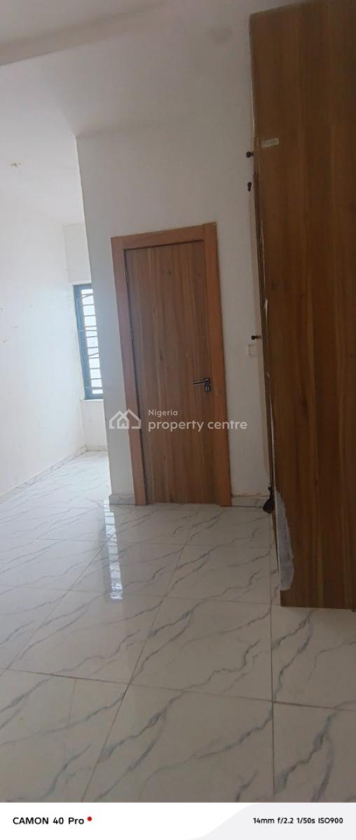 Mini Flat, Spg Road, Lekki, Lagos, Mini Flat (room and Parlour) for Rent