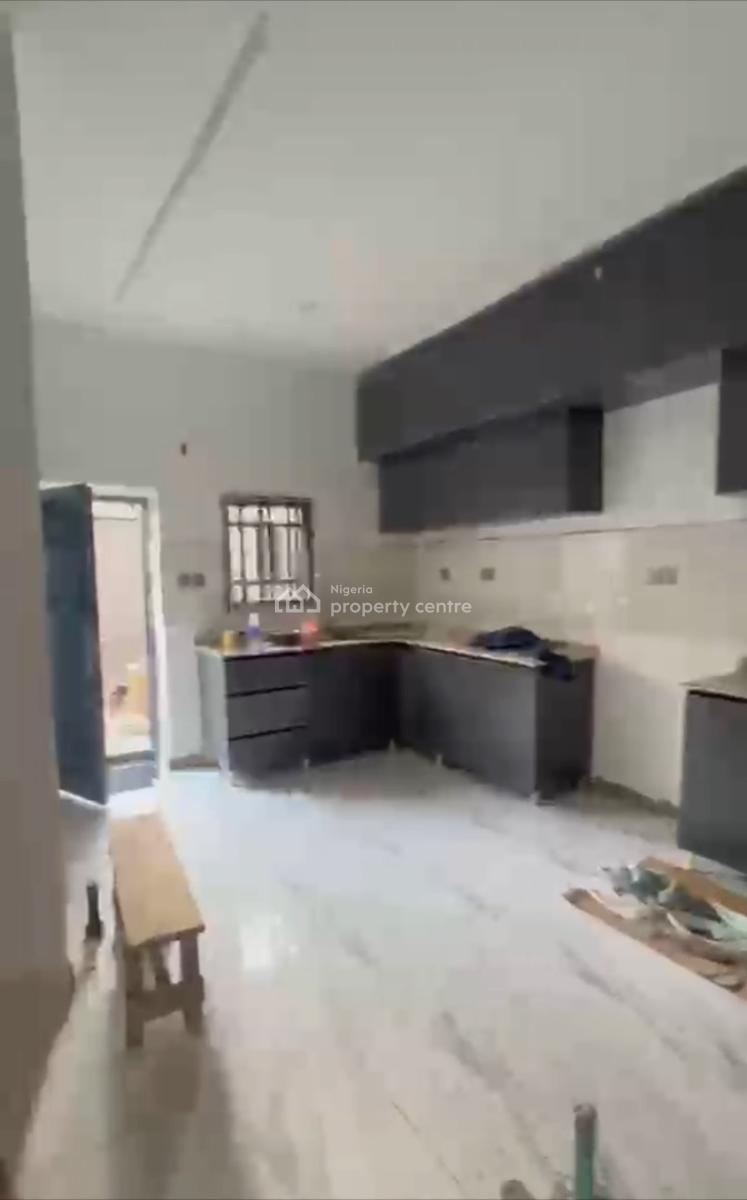 Luxurious Spacious New 4bedroom En-suite Terrace Duplex, By Airport Junction, Jabi, Abuja, Terraced Duplex for Sale