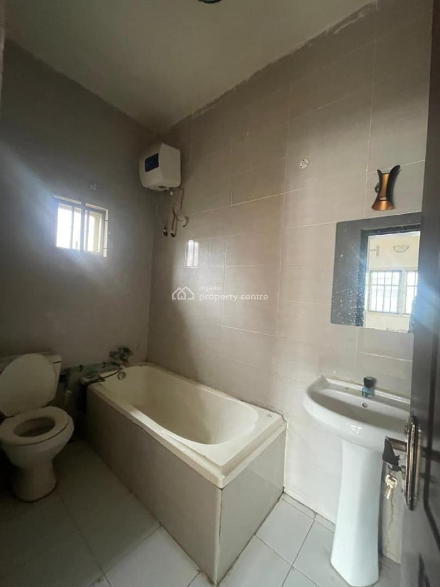 Big Room and Parlor Mini Flat Upstairs, Osapa London, Osapa, Lekki, Lagos, Mini Flat (room and Parlour) for Rent