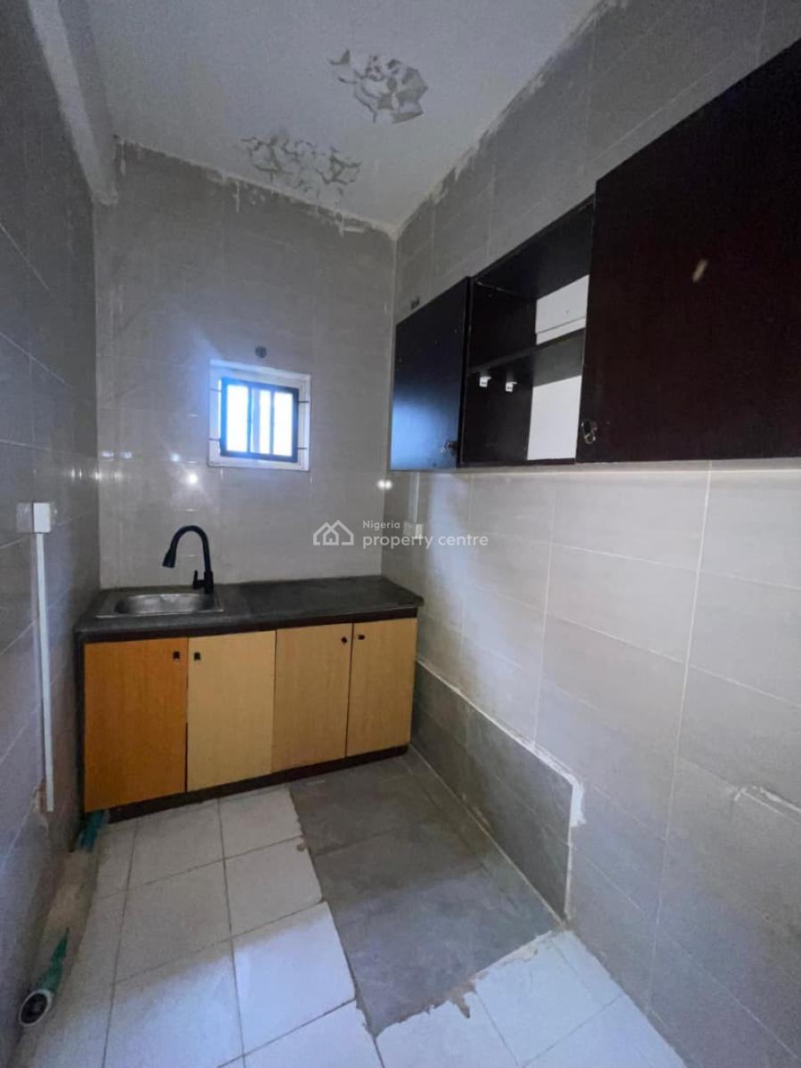 Big Room and Parlor Mini Flat Upstairs, Osapa London, Osapa, Lekki, Lagos, Mini Flat (room and Parlour) for Rent