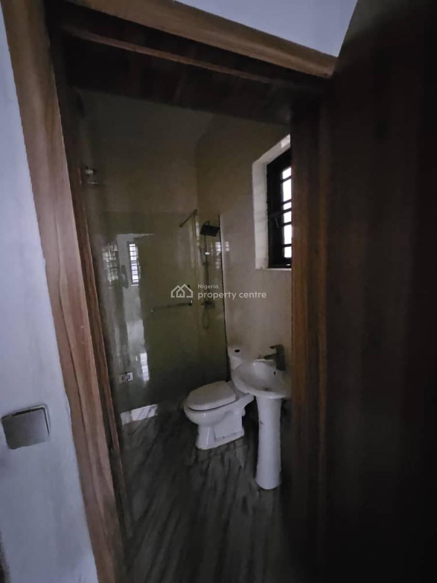 Super Distress 4bedroom Semi Detached Duplex with Bq, Ikota Villa, Lekki Lagos Nigeria, Ikota, Lekki, Lagos, Semi-detached Duplex for Sale