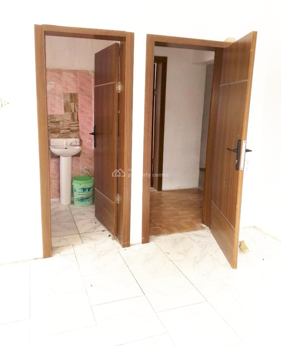 Nice and Standard Self Con, Serene and Secure Estate Lakowe Lagos, Lakowe, Ibeju Lekki, Lagos, Self Contain (single Rooms) for Rent