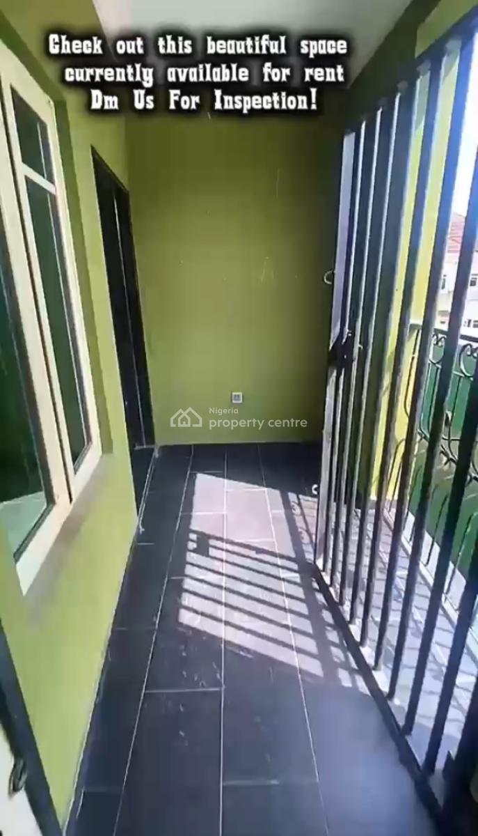a Luxurious and Standard 2 Bedroom Flat, Off Goodluck Road, Ogudu Orioke/alapere, Lagos, Alapere, Ketu, Lagos, House for Rent