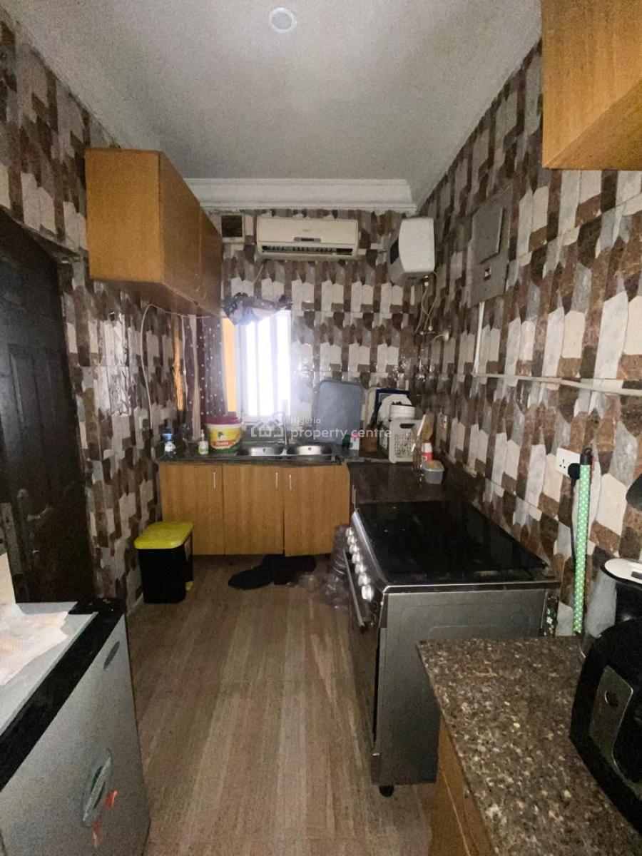 Clean 2bedroom Apartment, Lekki Right Hand Side Marwa, Lekki Phase 1, Lekki, Lagos, Flat / Apartment for Rent