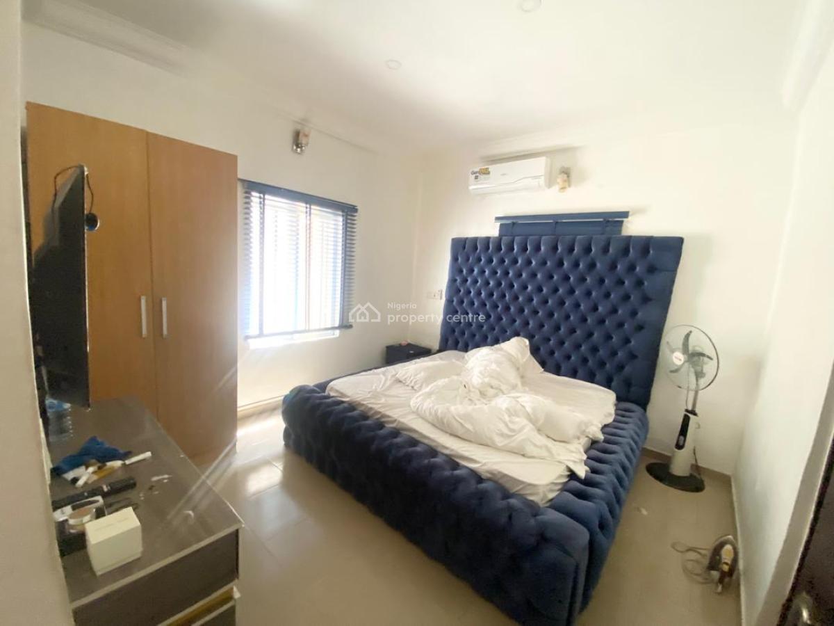 Clean 2bedroom Apartment, Lekki Right Hand Side Marwa, Lekki Phase 1, Lekki, Lagos, Flat / Apartment for Rent