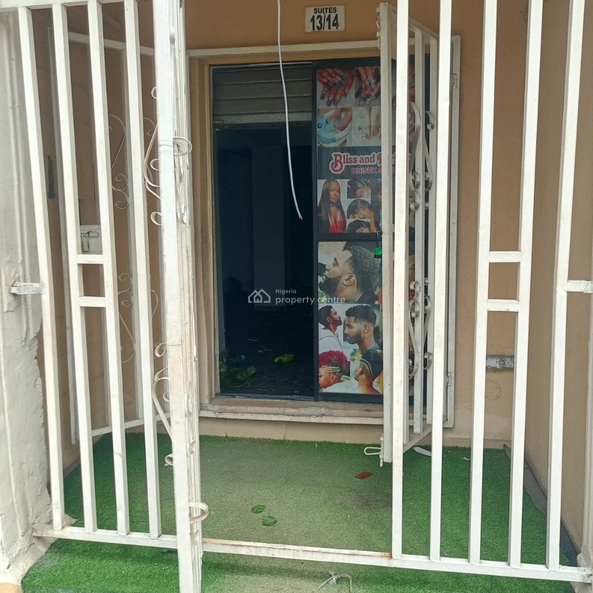Spacious and Sharp Shop, Ado Road, Ajah, Lagos, Shop for Rent